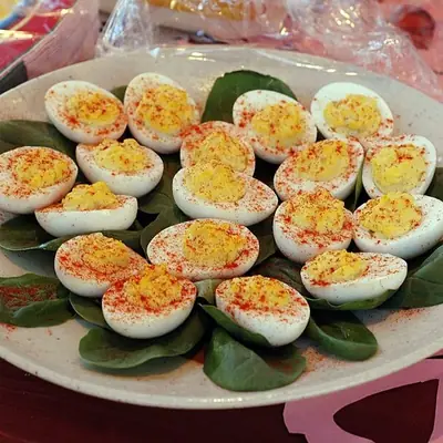 Фаршированные яйца